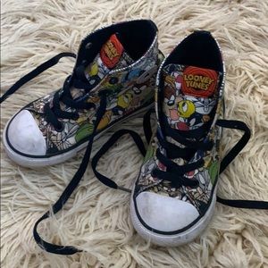 Looney Tune Converse
